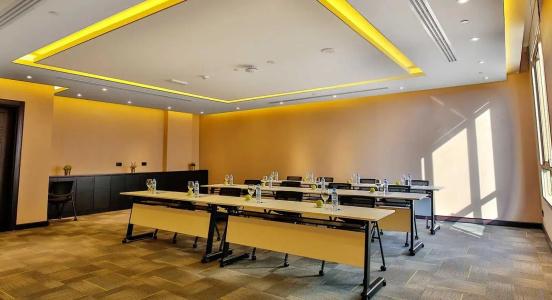 Four Points by Sheraton Production City - 27