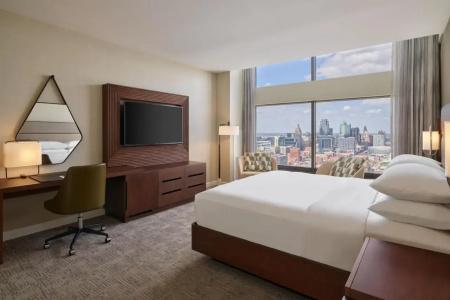 Sheraton at Crown Center - 5