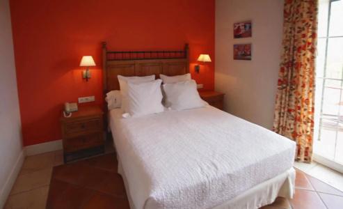 Mr Les Rotes - 23