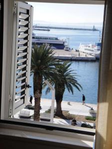 Kastel 1700 Boutique - 7