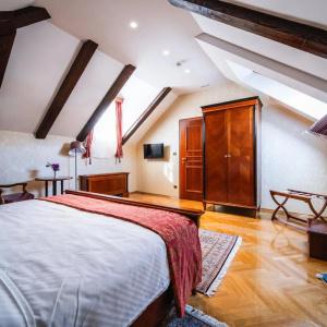 Boutique Kazbek - 35