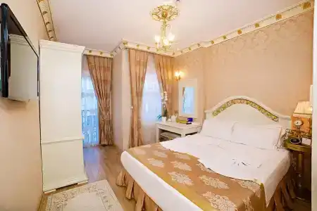 White House Istanbul - 14