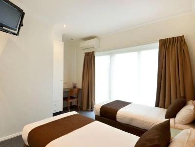 Best Western Motor Inn & Serviced - 41