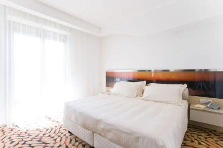 Waldorf- Premier Resort - 106