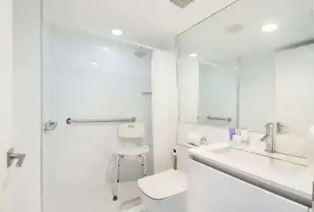 Beach Haus Key Biscayne Contemporary - 8