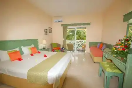 Silver Beach - 52