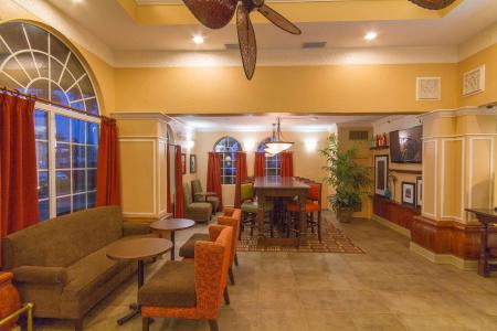 Hampton Inn - 1