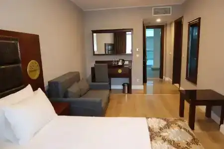 Era Palace - 52