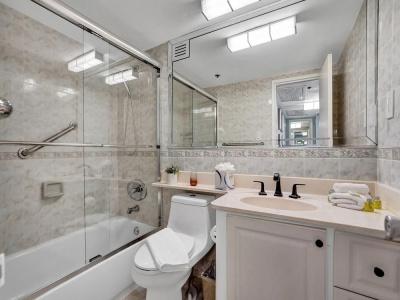 The Alexander All Suites - 163