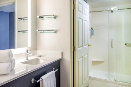 Residence Inn by Marriott Airport - 38