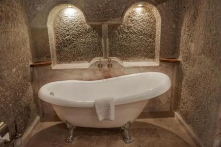 Sarnich Cave Suites - 106
