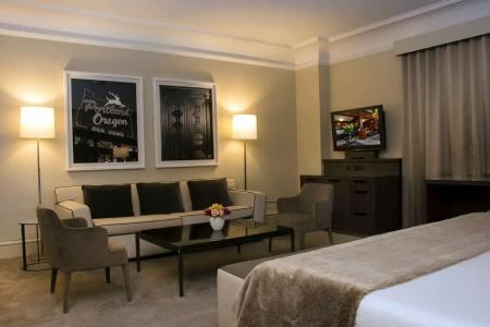 The Benson Portland, Curio Collection by Hilton - 89