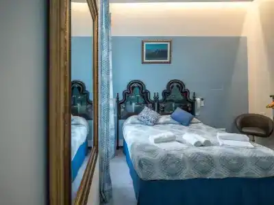 Teresa Rooms & Suites - 104
