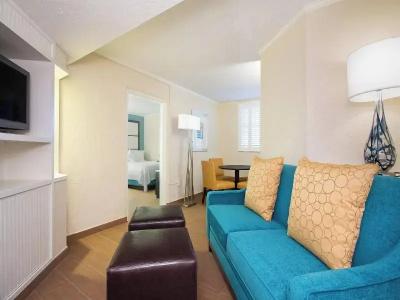 Fairfield Inn & Suites by Marriott - 37