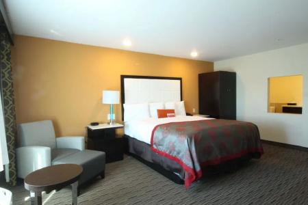 Ramada by Wyndham Culver City - 27