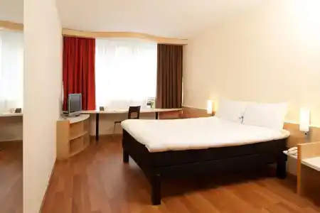 Ibis Budapest City - 25