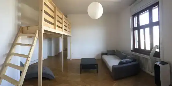 Baroque Hostel & Coworking - 11