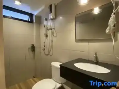 Monomer Hostel Bangkok - 35