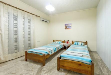Tesys Studios and - 26