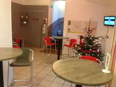 Au Spatial - 12