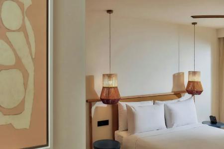 Zephyros Beach Boutique - 77