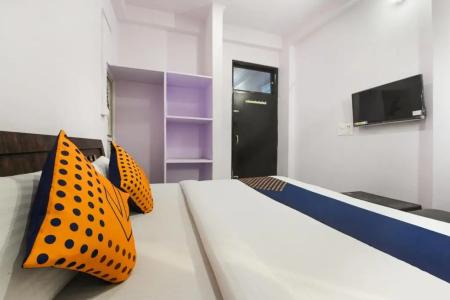 Spot On 74614 Radhika Palace - 25