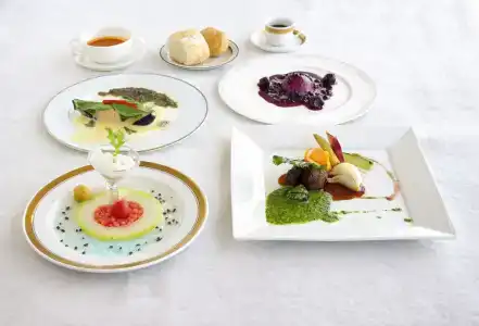 Breezbay Resort and Spa - 10