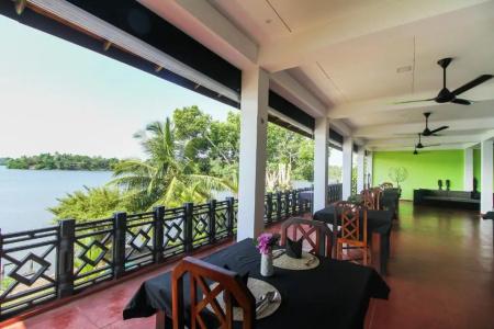 Kalla Bongo Lake Resort - 20