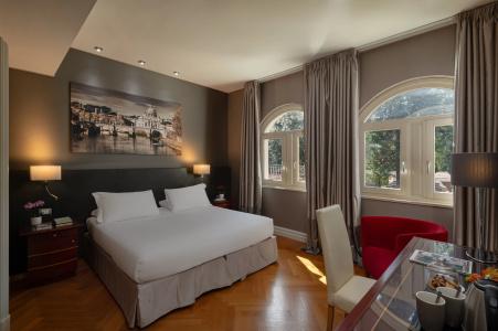 Principe Torlonia - a Member of Elizabeth Hotel Group - 30