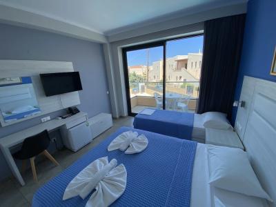 Blue Aegean & Suites - 78
