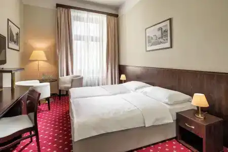 Clarion GrandZlaty Lev - 100