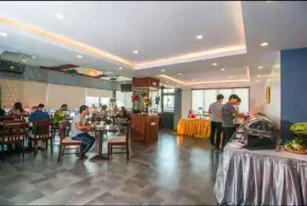 Botahtaung - 22