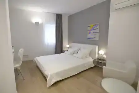 Divota Apartment - 4