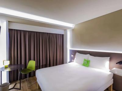 Ibis Styles Lisboa Centro Marquês de Pombal - 40