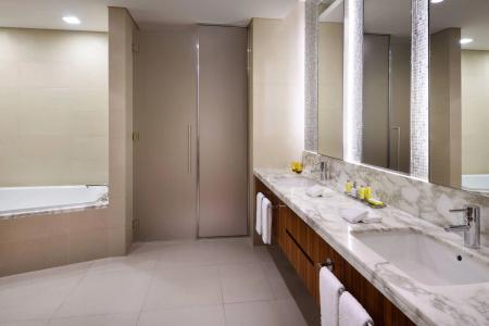 Marriott Downtown Abu Dhabi - 11
