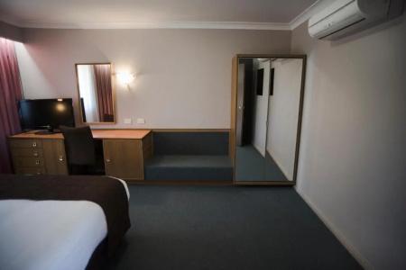 Hospitality Inn, SureStay Collection by Best Western - 62