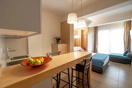 Le Rose Suite - 114