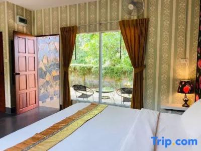 Canal Resort - 64