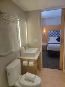 The Landon Bay Harbor-Miami Beach - 37