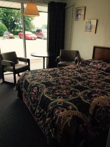 Town'n Country Motor Inn - 38