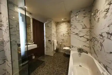 Boutique Gauthier - 147
