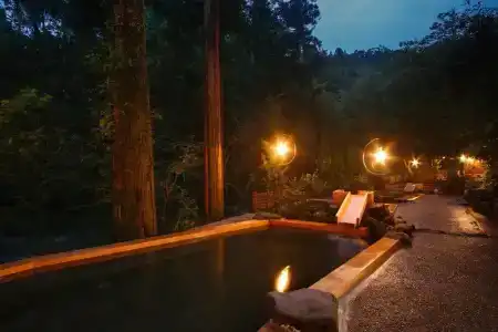 Yamanaka Onsen Hanatsubaki - 42
