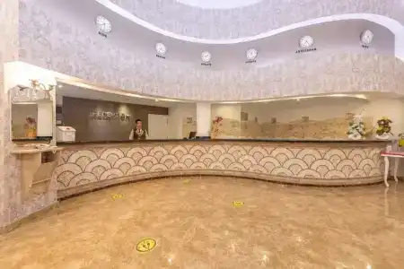 Sandy Beach - All Inclusive - 24
