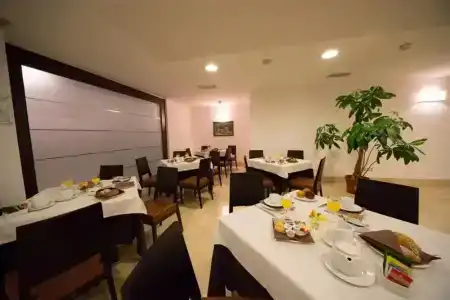Centrum Palace & Resorts - 25