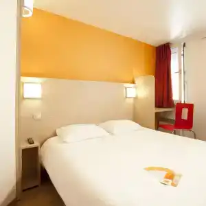 Premiere Classe Toulouse Sesquières - 1