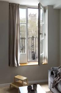 Rambla 102 - 51