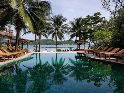 Longtail Beach Resort - 6