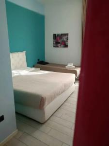 Blue Shades ApartHotel - 71