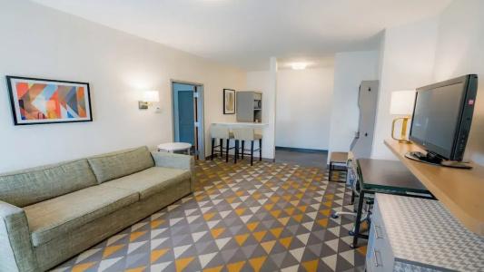 Holiday Inn, An Ihg - 165