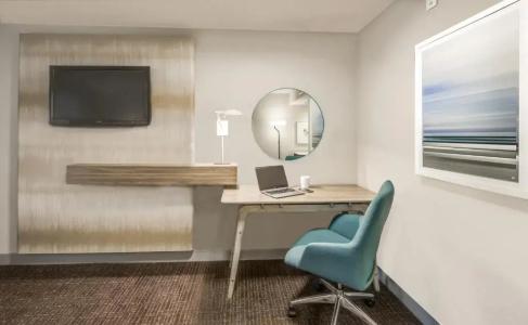 Crowne Plaza Arlington, An Ihg - 21